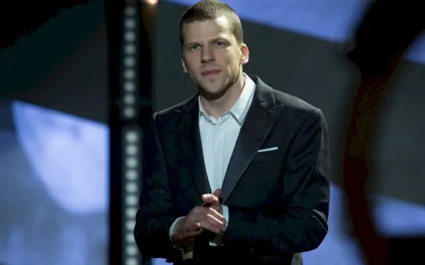 Truque de Mestre 4: Jesse Eisenberg reforça desejo de retornar à franquia