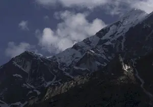 UMA – Luz do Himalaia