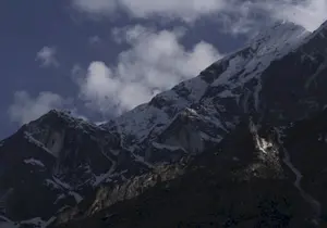 UMA – Luz do Himalaia