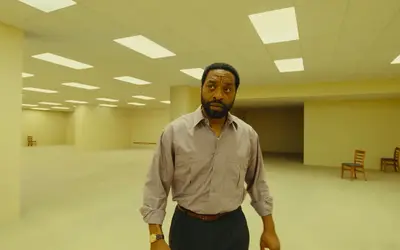 Backrooms: Um Não-Lugar conquista selo Certified Fresh no Rotten Tomatoes